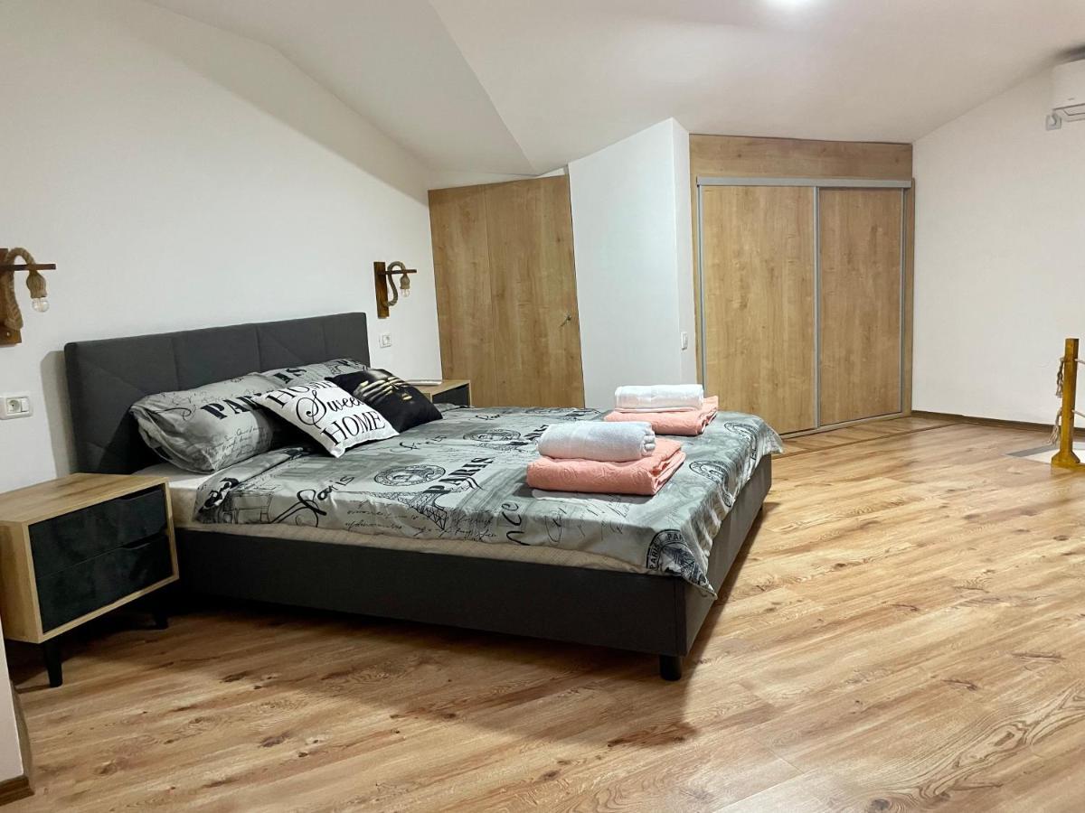 Gallery City Center Apartment Skopje Exterior foto